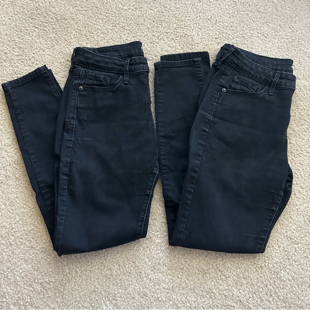 Old Navy Rockstar Skinny Jeans 2 pairs